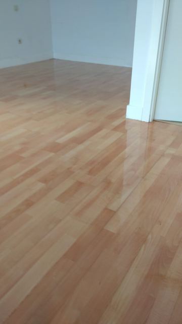 Parquet al hilo barnizado